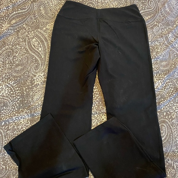 Style & Co - Picture 2 of 5